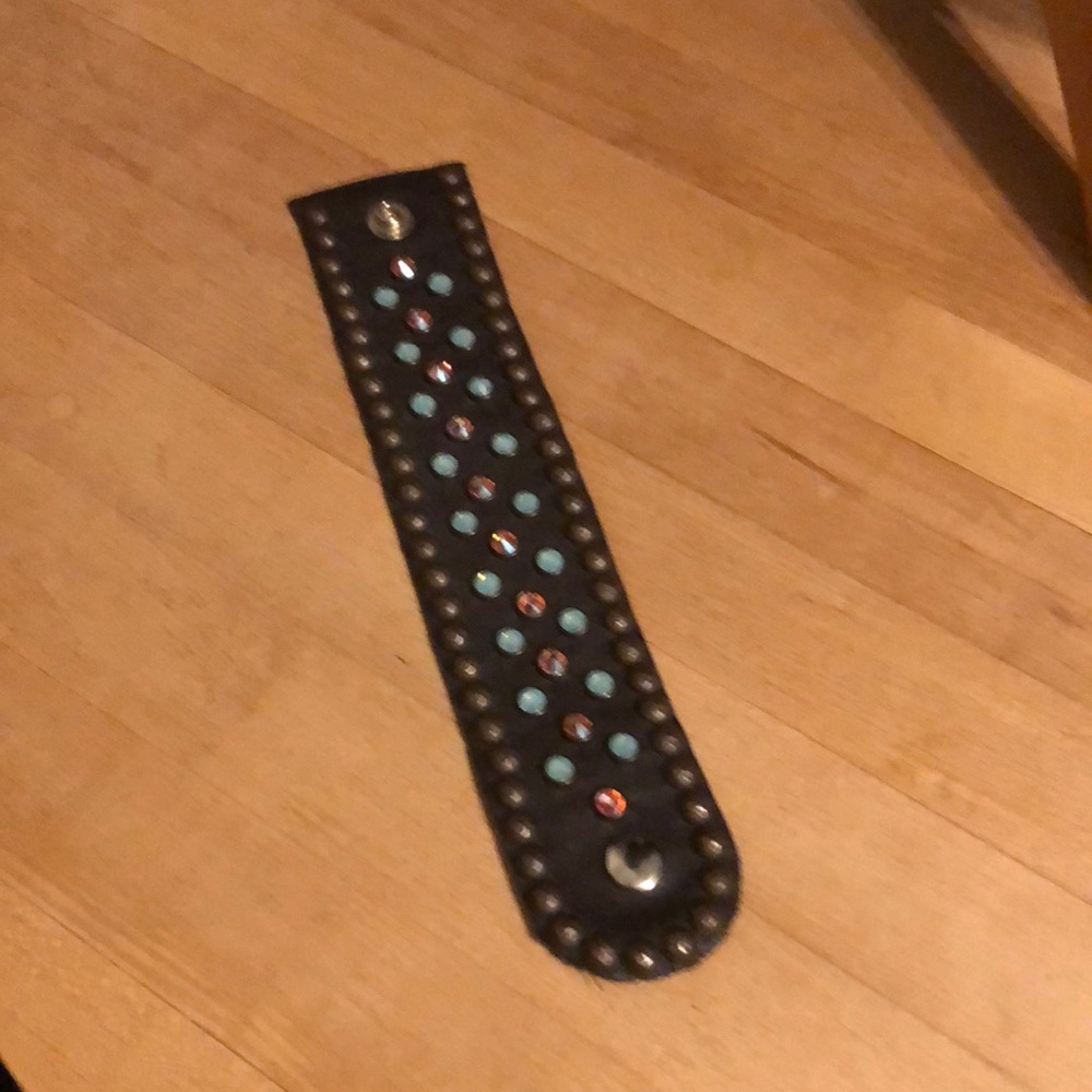 Saltwater Cowgirl leather snap bracelet with Swarovski crystals